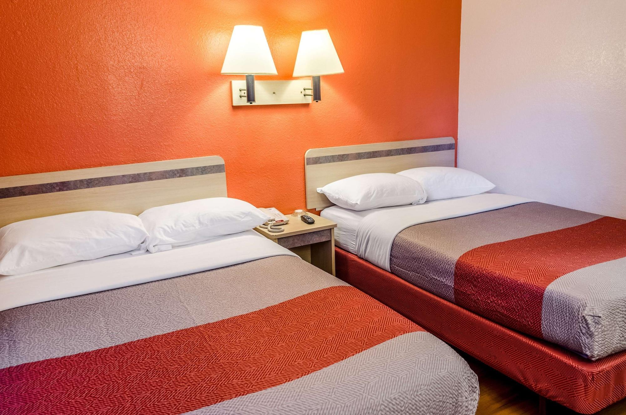 North Charleston Lodge Экстерьер фото